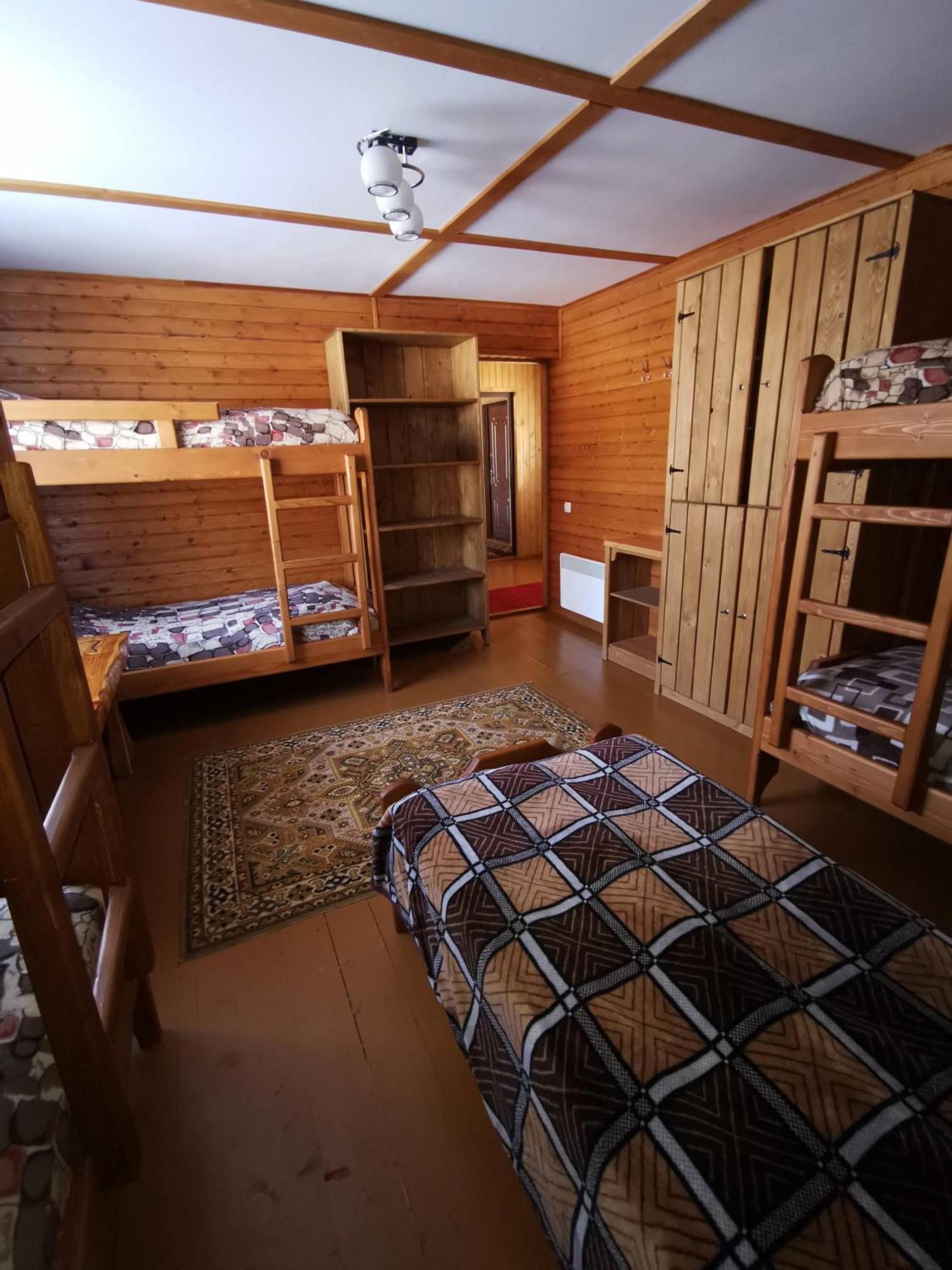 Hotel Рада Дараба Krasnik Zewnętrze zdjęcie