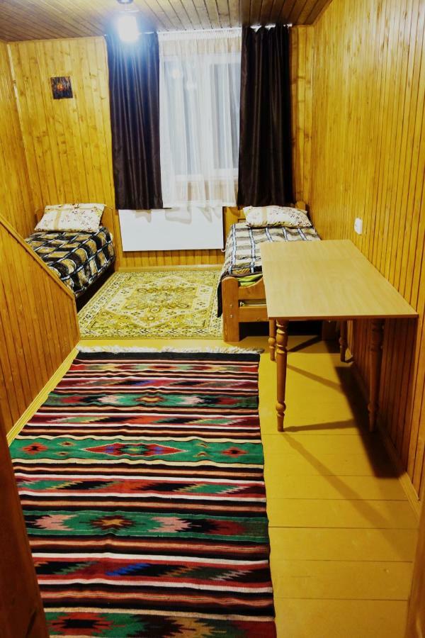 Hotel Рада Дараба Krasnik Zewnętrze zdjęcie