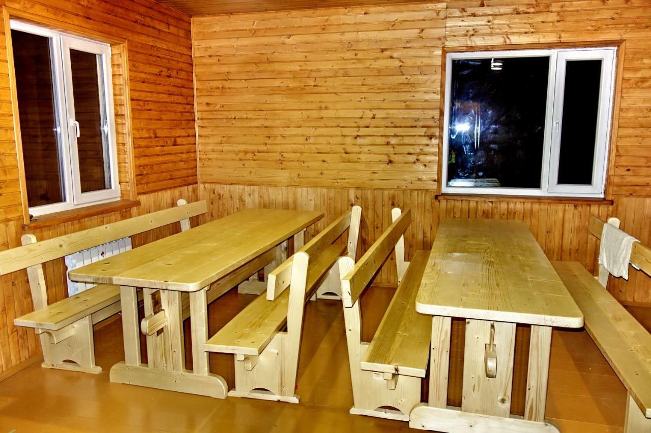 Hotel Рада Дараба Krasnik Zewnętrze zdjęcie